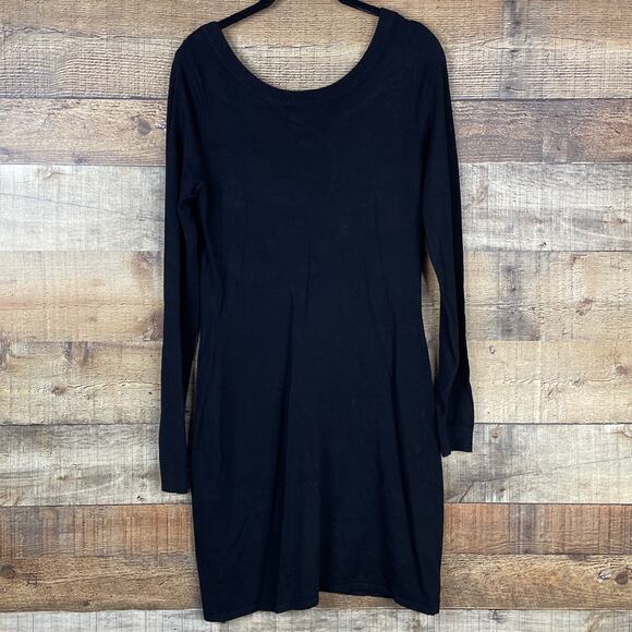 Express Long Sleeve Sweater Dress Attached Beaded Necklace Black Size Small - Picture 8 of 9